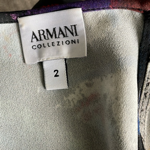 Armani Collezioni Geometric Top - Picture 8 of 11